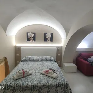 center-catania-apartment-1.taorminaitalyhotels.com/